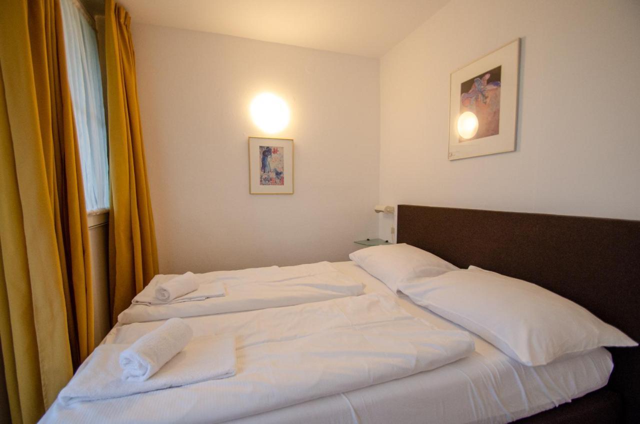Low Budget Apartment Kitz 10 Капрун Екстериор снимка